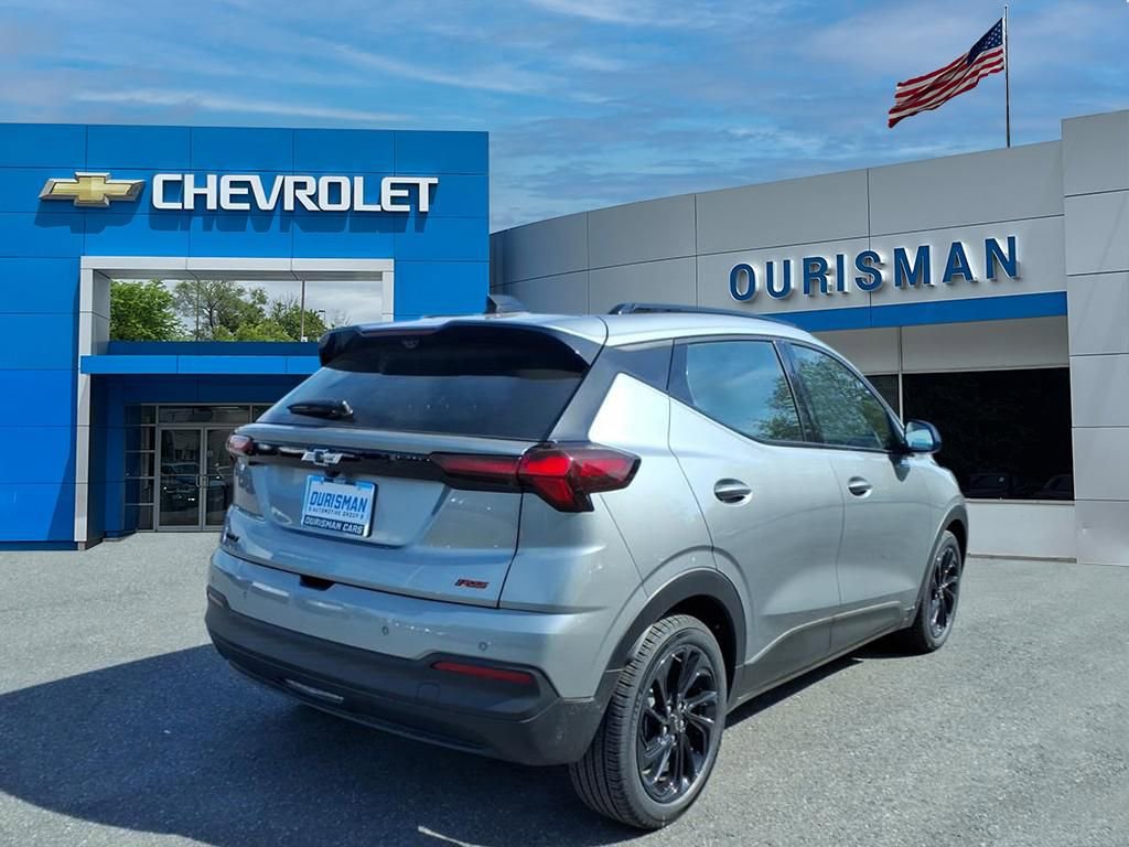 New 2027 Chevrolet Bolt RS w/ Technology Package FWD image 3