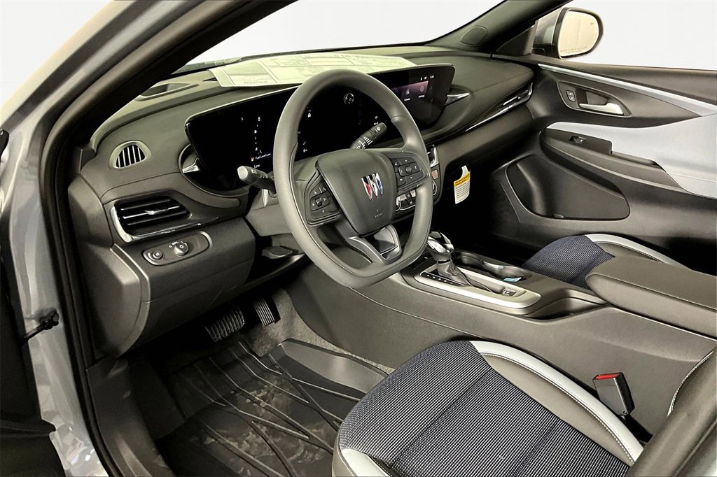 New 2026 Buick Envista Preferred w/ Advanced Safety Package image 8