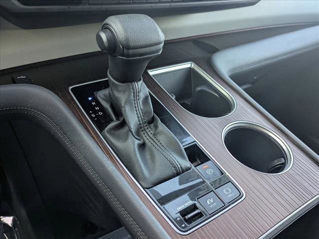 Used 2024 Toyota Sienna LE image 14