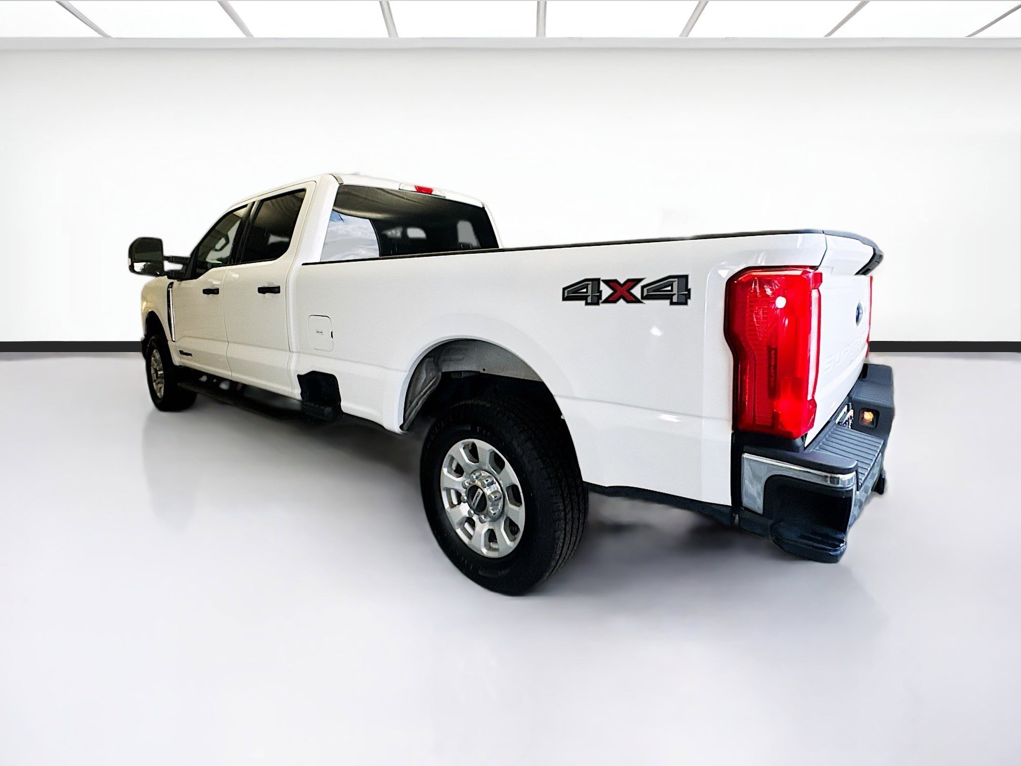 Used 2024 Ford F250 XLT image 6