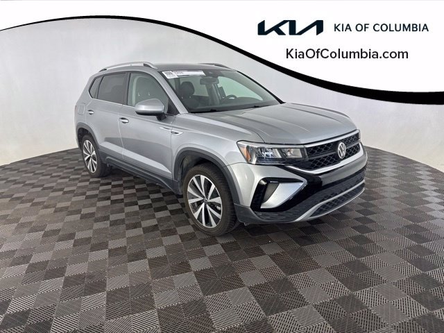 Used 2022 Volkswagen Taos SE w/ IQ.Drive SE Package