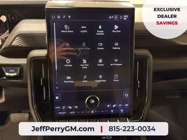 New 2026 GMC Yukon AT4 w/ AT4 Premium Plus Package AWD/4WD image 13