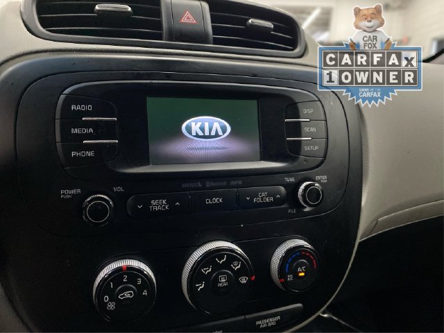 Used 2016 Kia Soul + FWD image 29