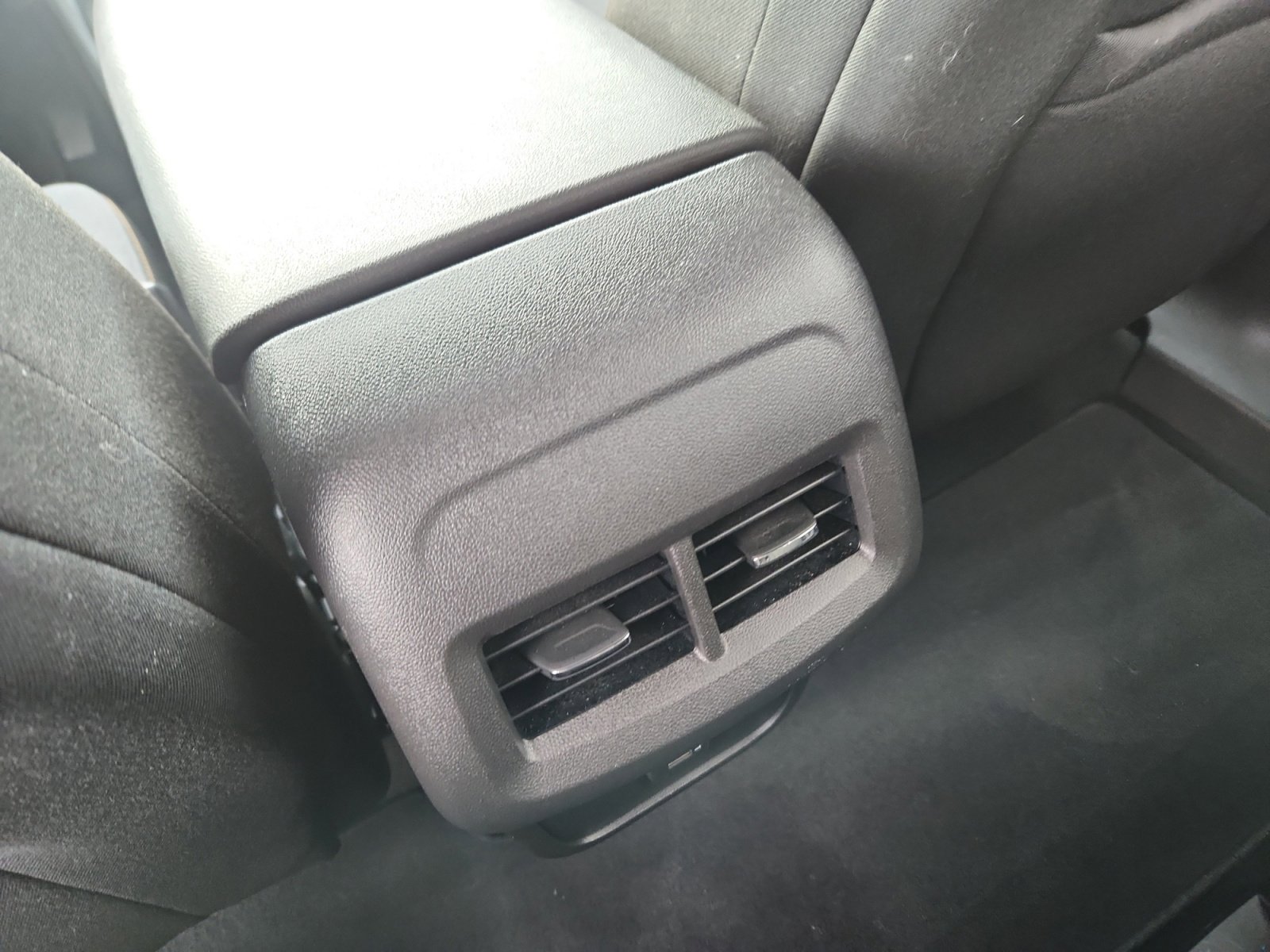 Used 2022 Chevrolet Equinox LT image 33