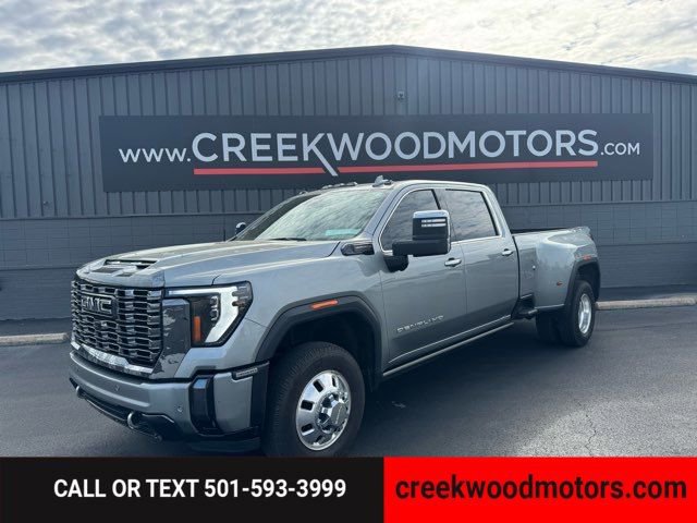 Used 2024 GMC Sierra 3500 Denali Ultimate image 1