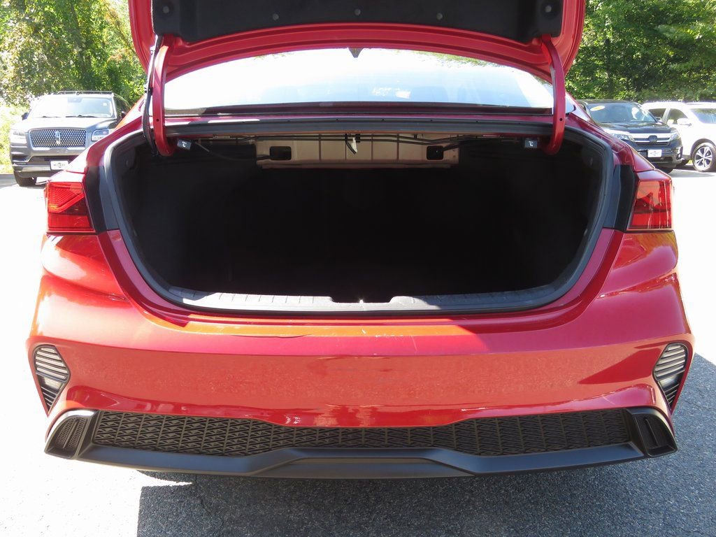 Used 2023 Kia Forte LXS w/ LXS Technology Package image 18