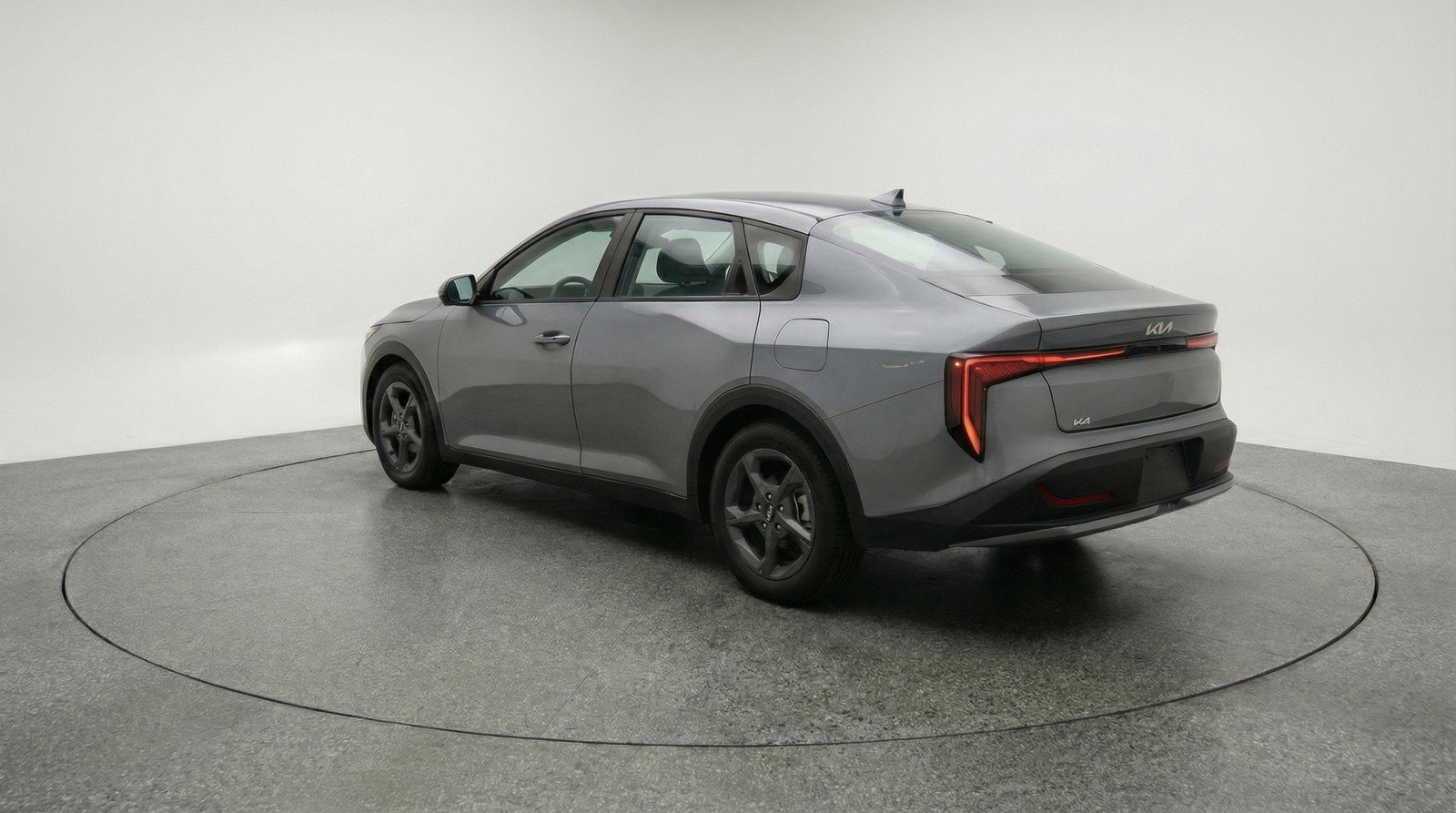 Used 2025 Kia K4 LXS image 6