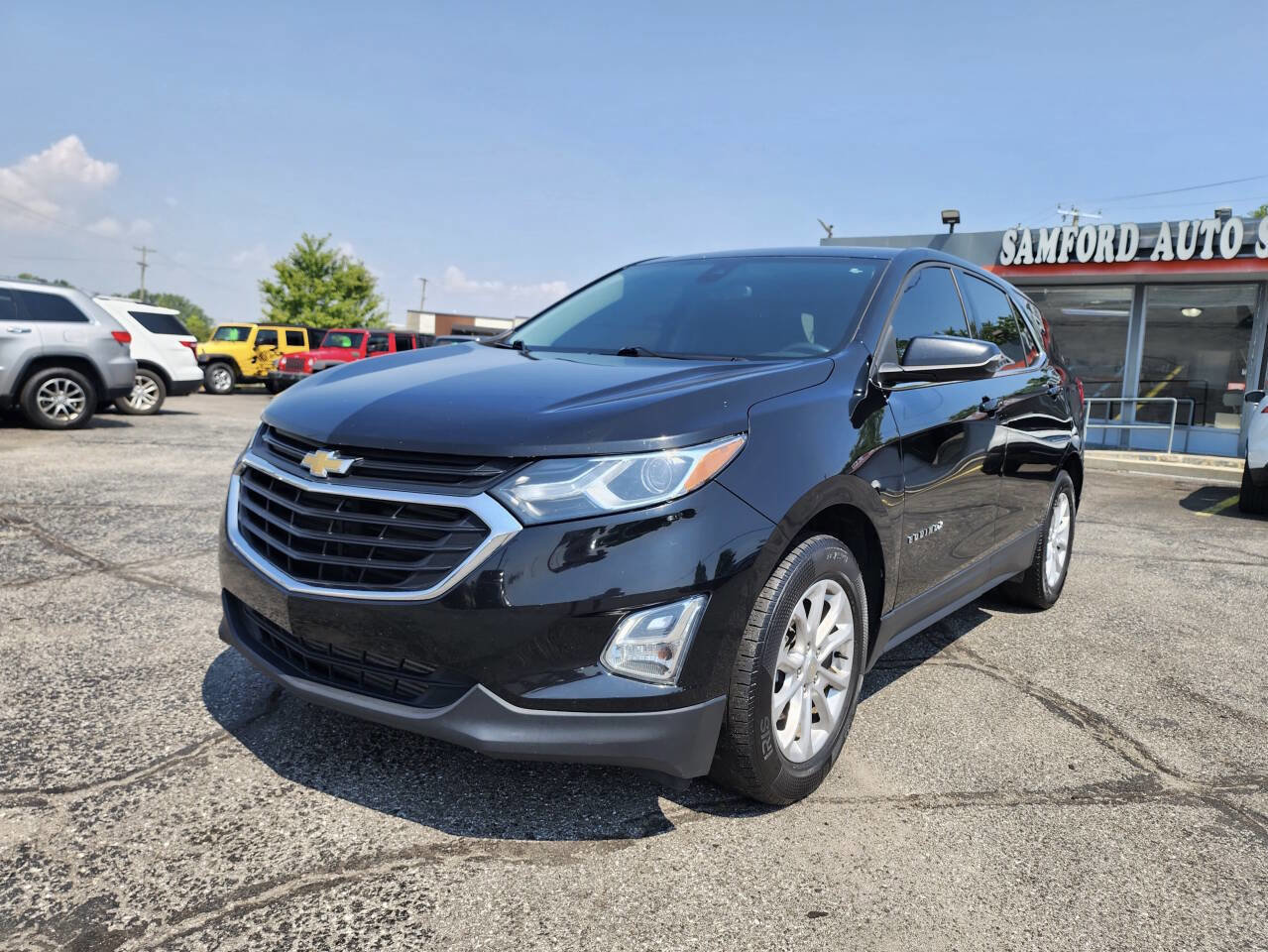 Used 2019 Chevrolet Equinox LT w/ Driver Convenience Package image 1