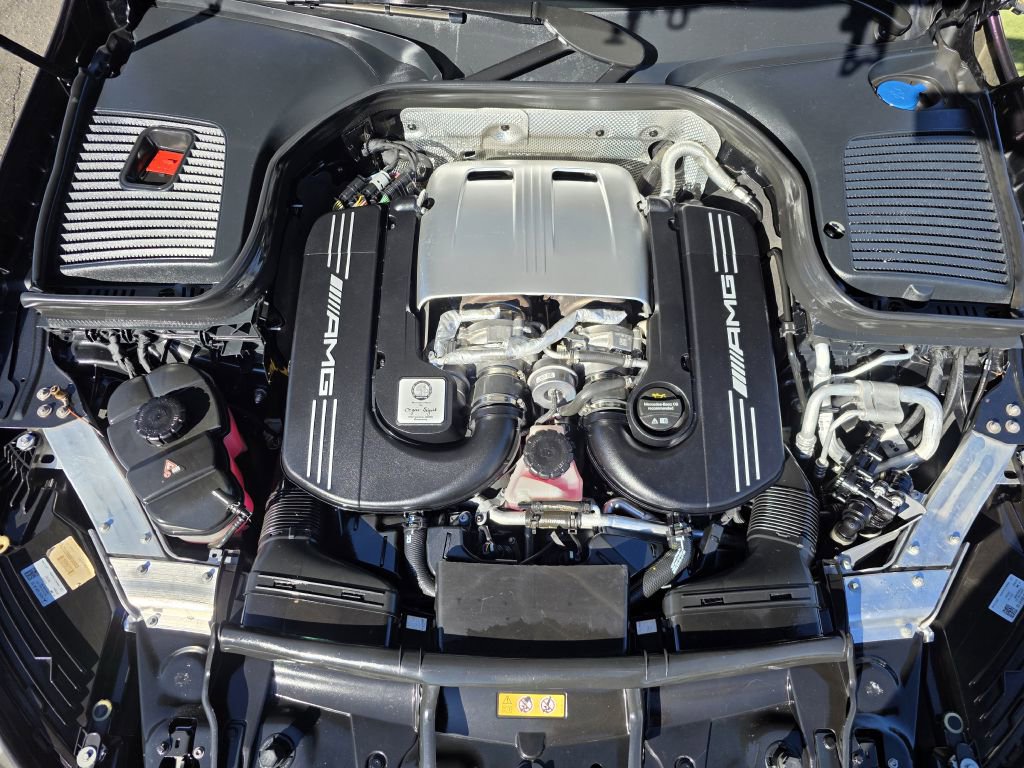 Used 2021 Mercedes-Benz GLC 63 AMG 4MATIC image 19