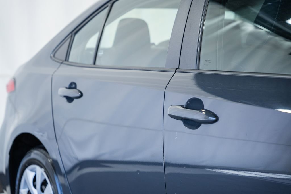 Used 2024 Toyota Corolla LE image 12