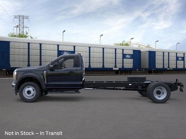 New 2026 Ford F550 4x4 Regular Cab Super Duty image 3