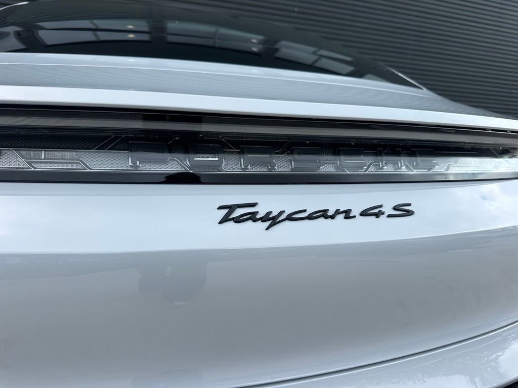 Used 2026 Porsche Taycan 4S image 14