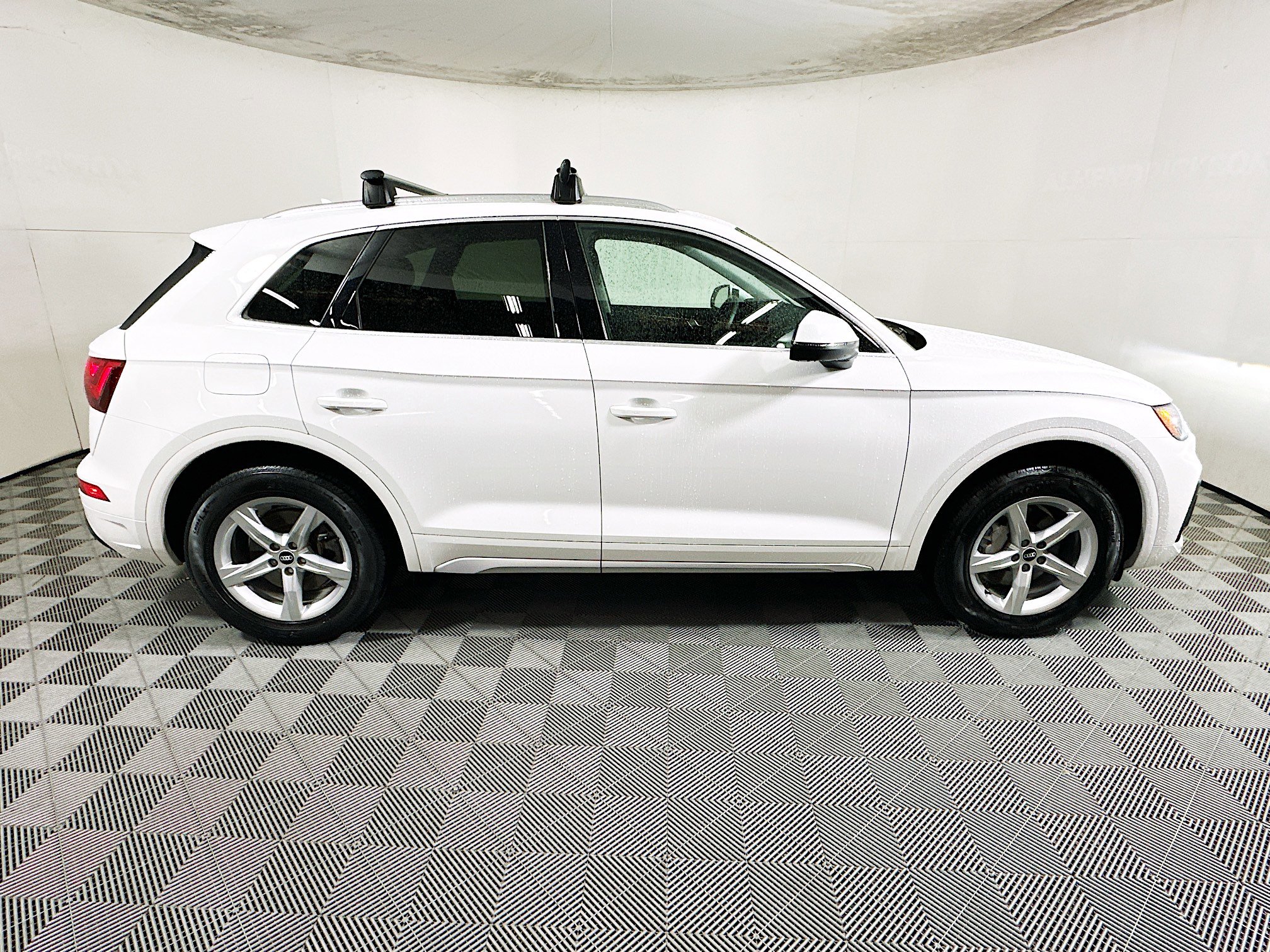Used 2021 Audi Q5 2.0T Premium AWD/4WD image 2