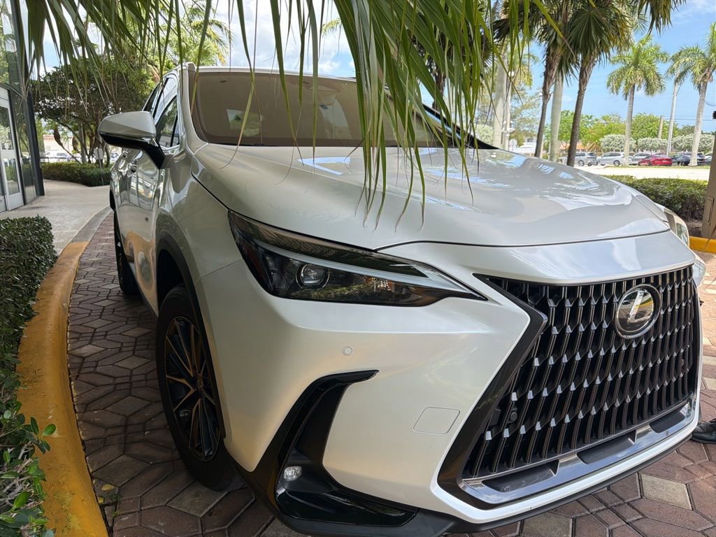Used 2023 Lexus NX 350 AWD image 7