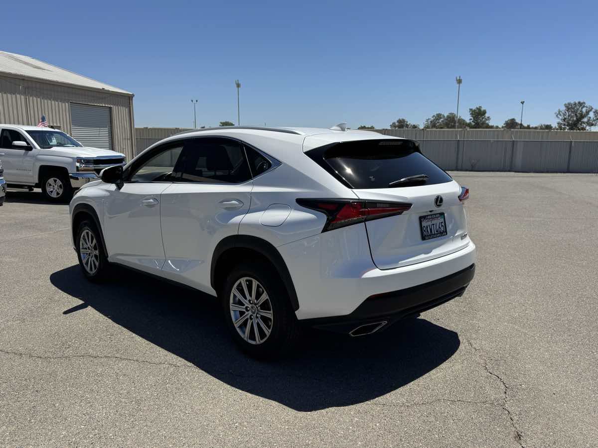 Used 2018 Lexus NX 300 FWD image 7