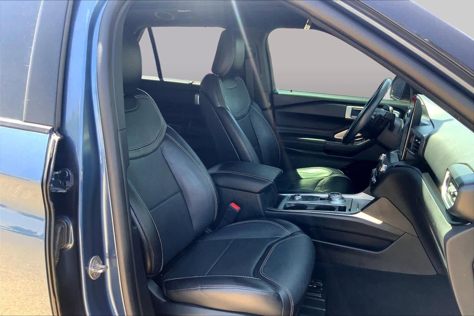 Used 2020 Ford Explorer ST w/ ST Street Pack AWD/4WD image 9