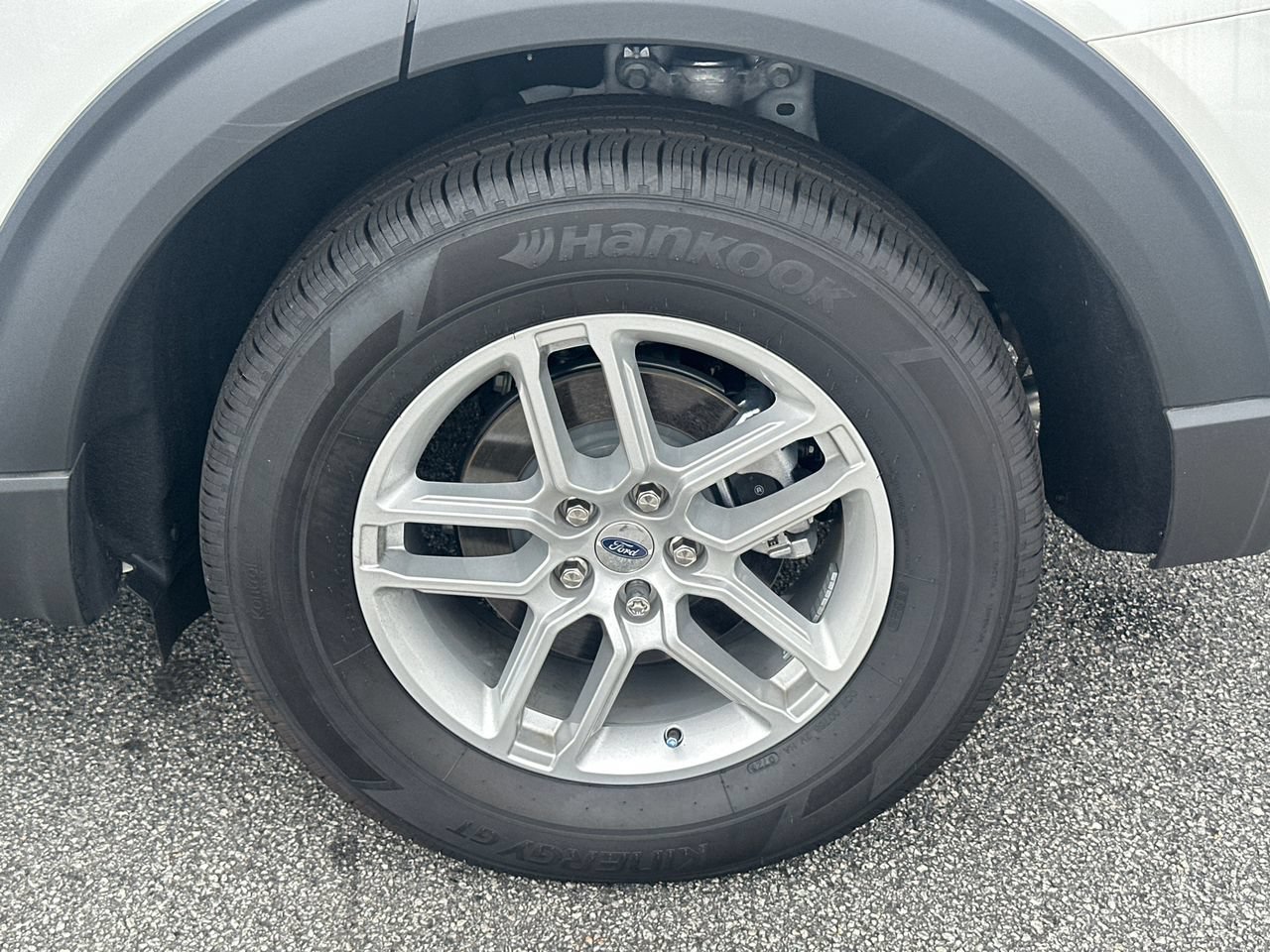 New 2026 Ford Explorer Active w/ Active Comfort Package RWD image 20
