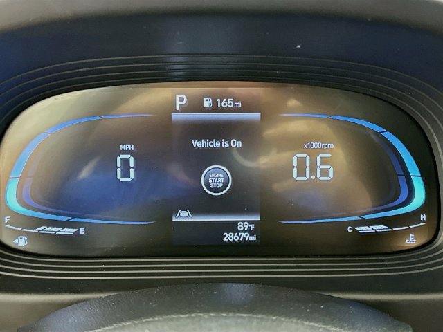 Used 2025 Hyundai Venue SEL FWD image 15
