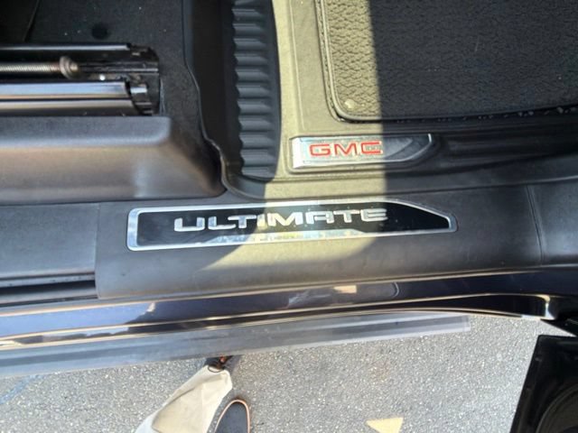 Used 2024 GMC Sierra 2500 Denali Ultimate w/ Snow Plow Prep/Camper Package AWD/4WD image 13
