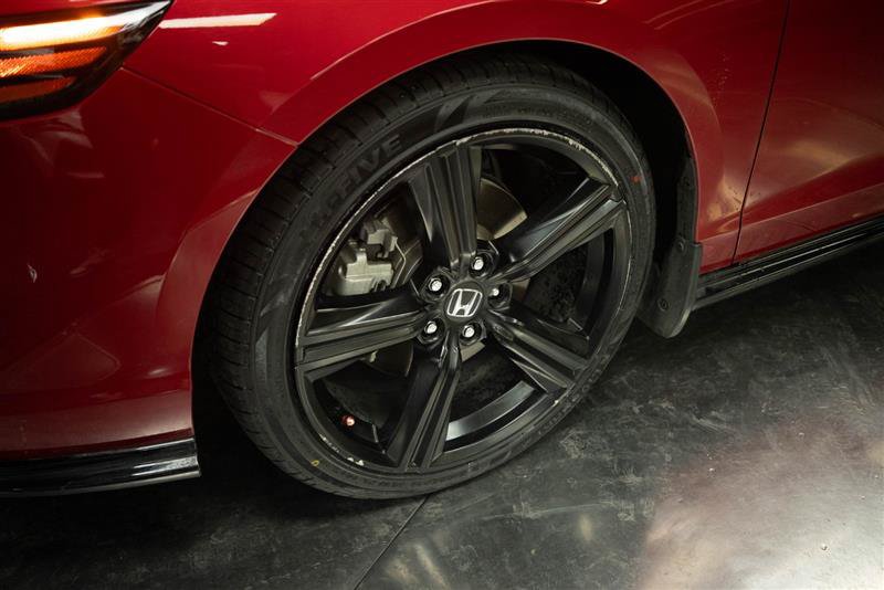 Used 2024 Honda Accord Sport image 4