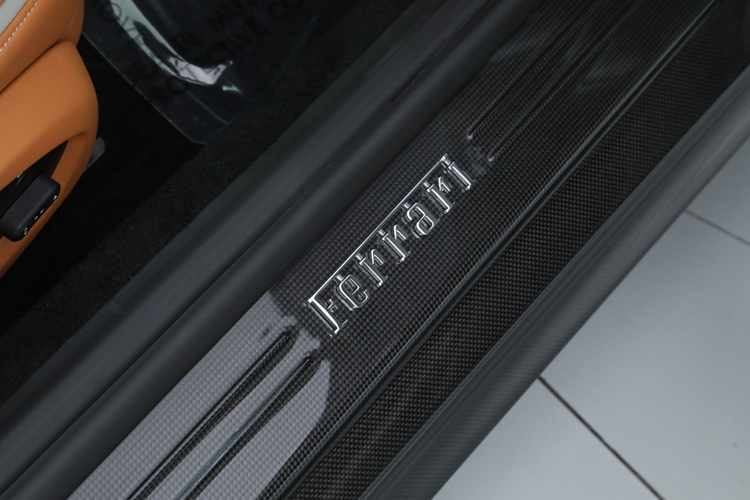 Certified 2023 Ferrari 812 GTS RWD image 25