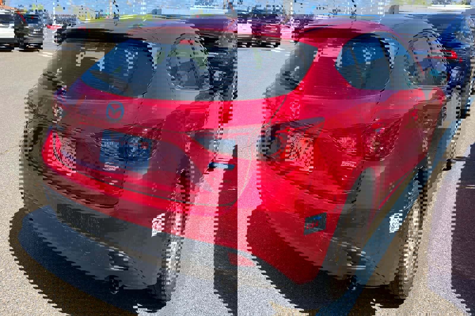 Used 2015 MAZDA MAZDA3 i Touring image 4