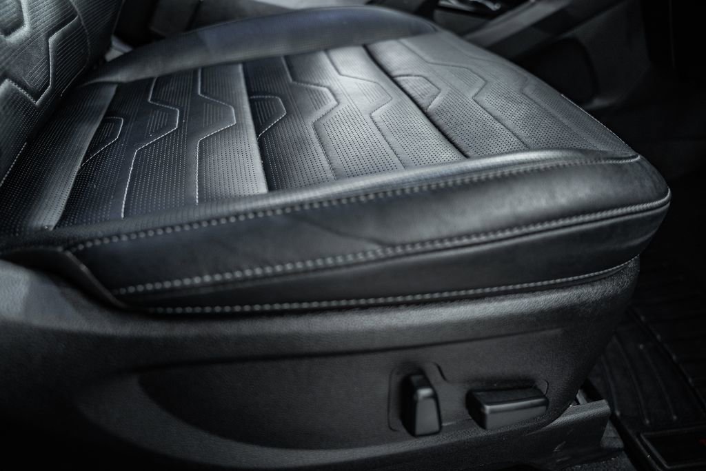 Used 2022 Kia Telluride SX w/ SX Prestige Package image 40