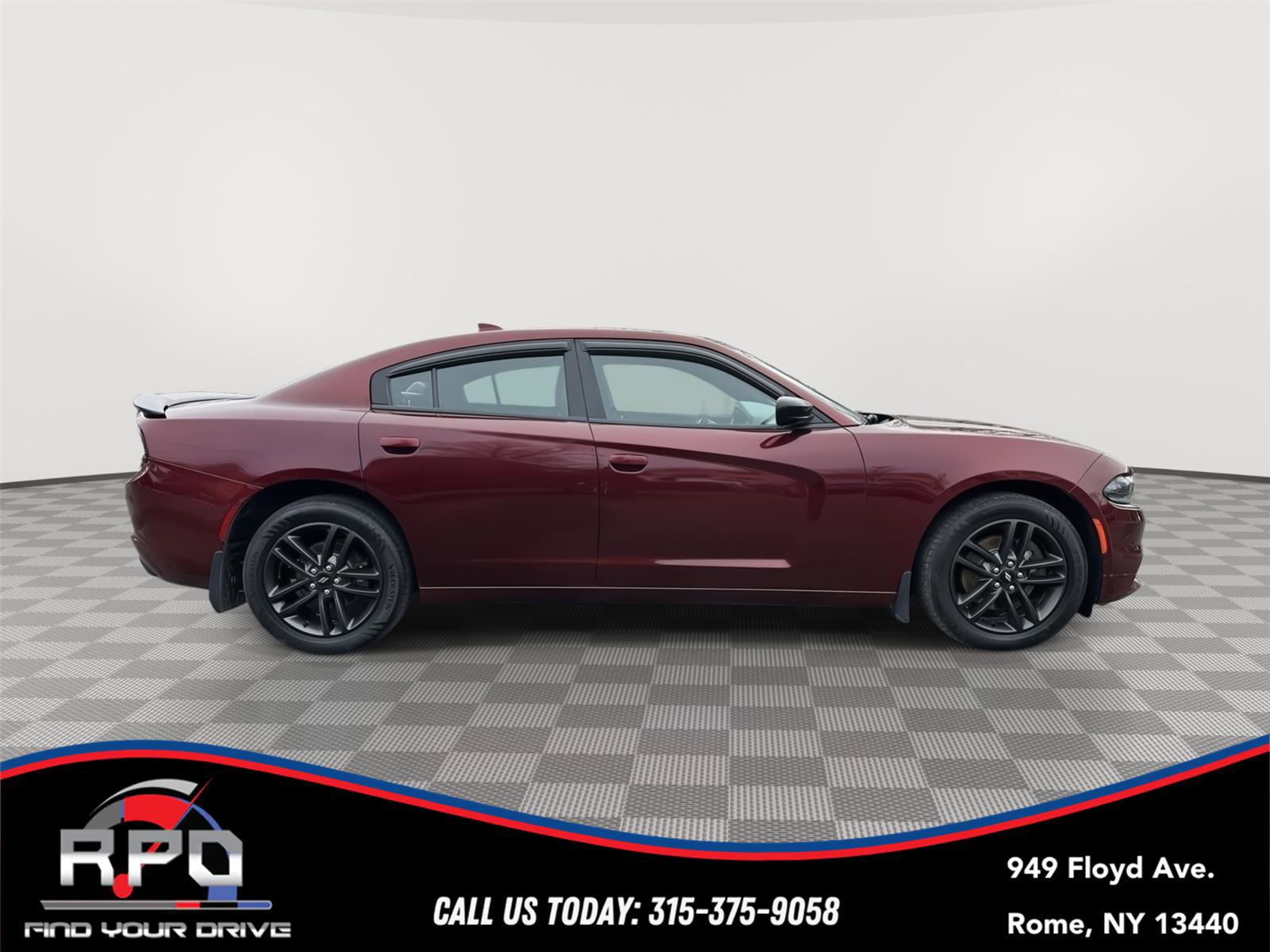 Used 2019 Dodge Charger SXT w/ Plus Group image 6