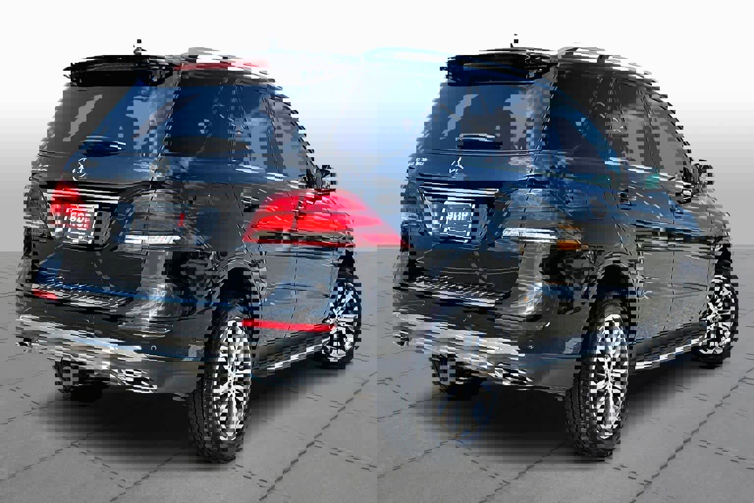 Used 2018 Mercedes-Benz GLE 350 image 13