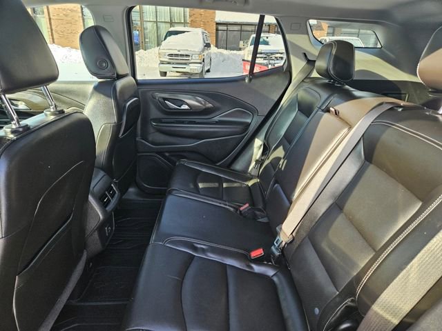 Used 2022 GMC Terrain SLT w/ LPO, Floor Liner Package image 19