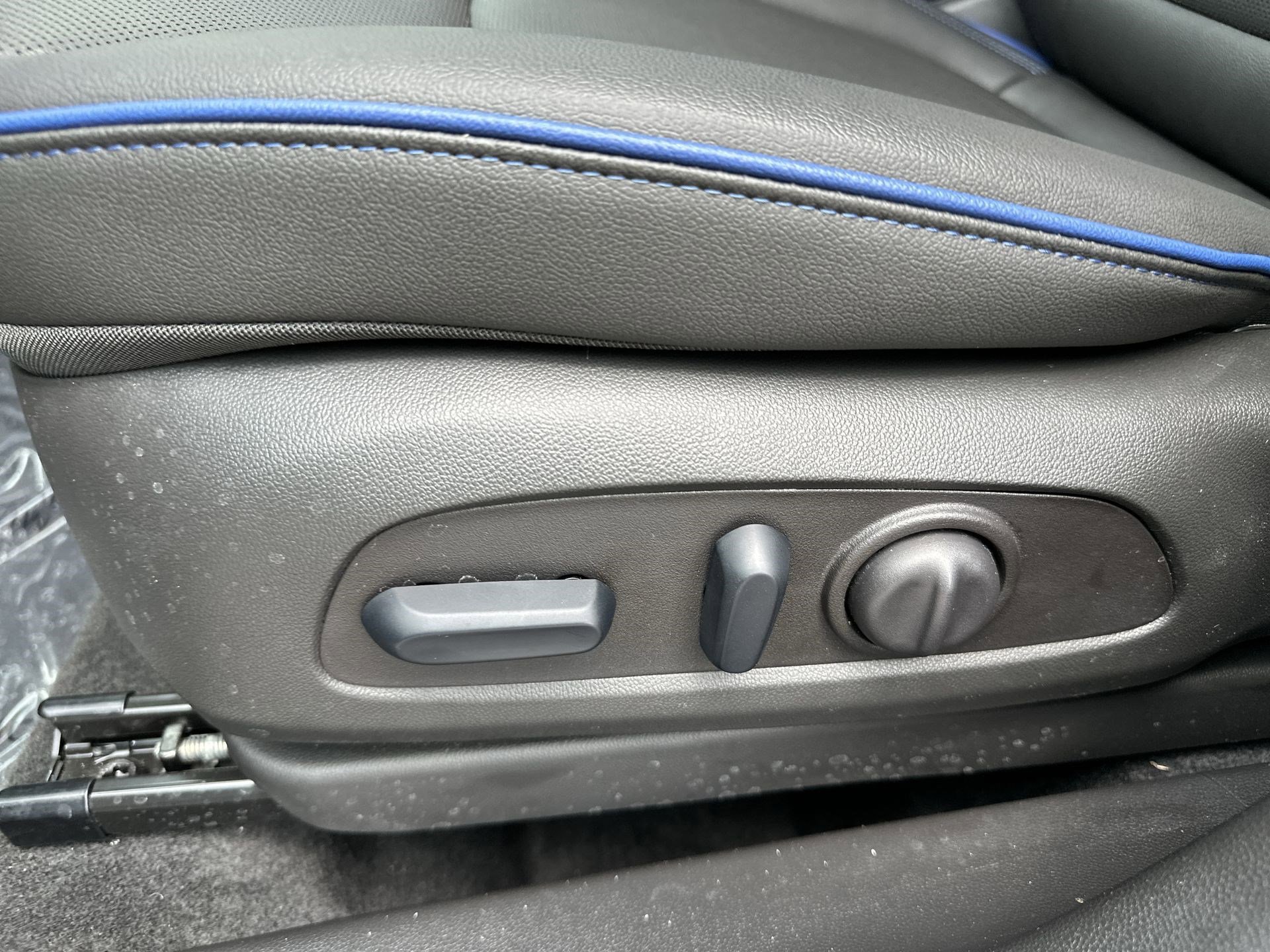 Used 2026 Buick Encore GX Sport Touring w/ Advanced Technology Package FWD image 14