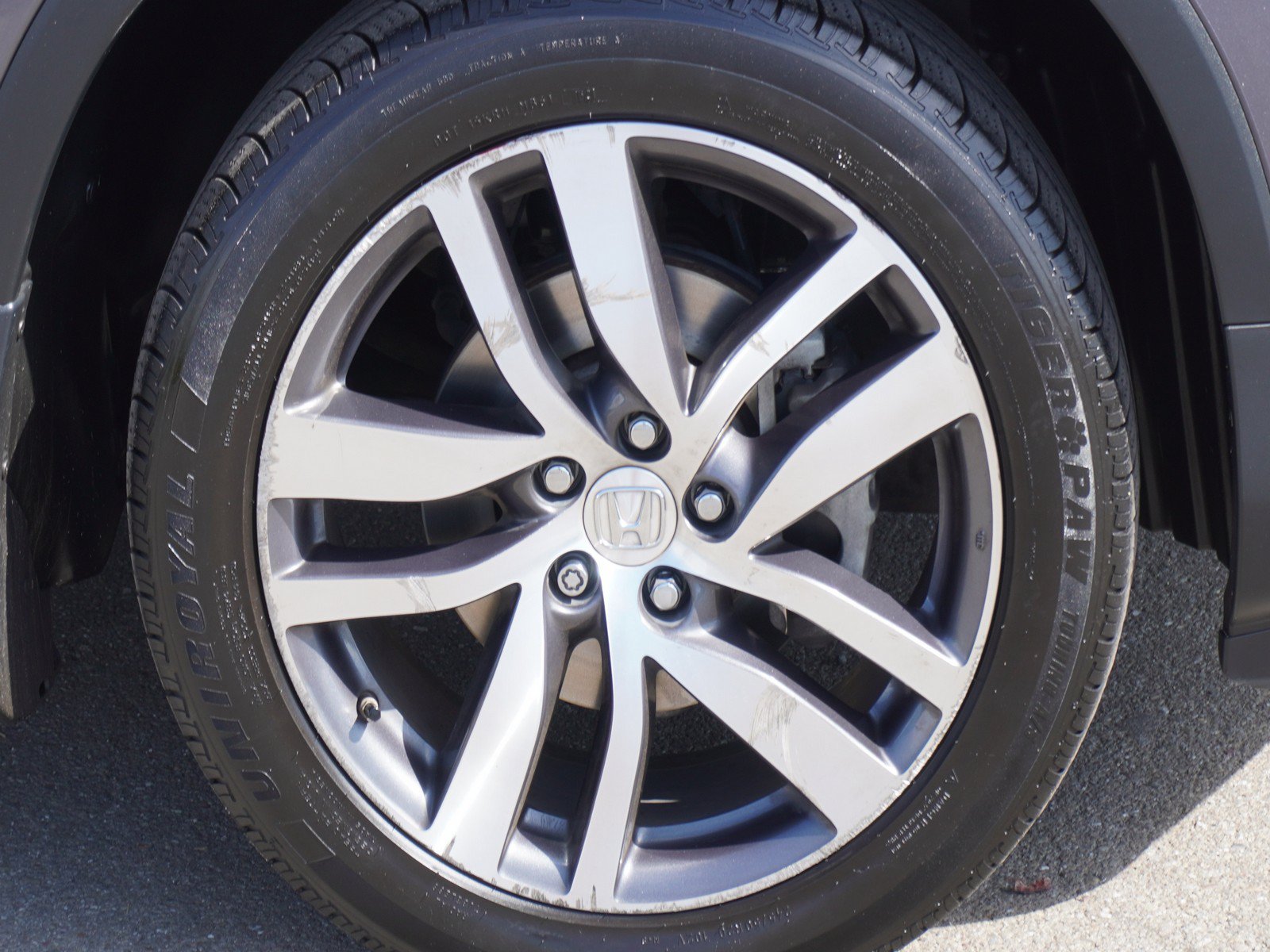 Used 2018 Honda Pilot Touring image 5
