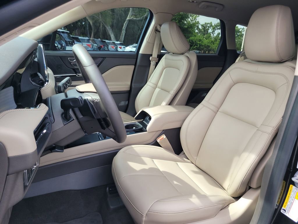Used 2022 Lincoln Corsair FWD image 17