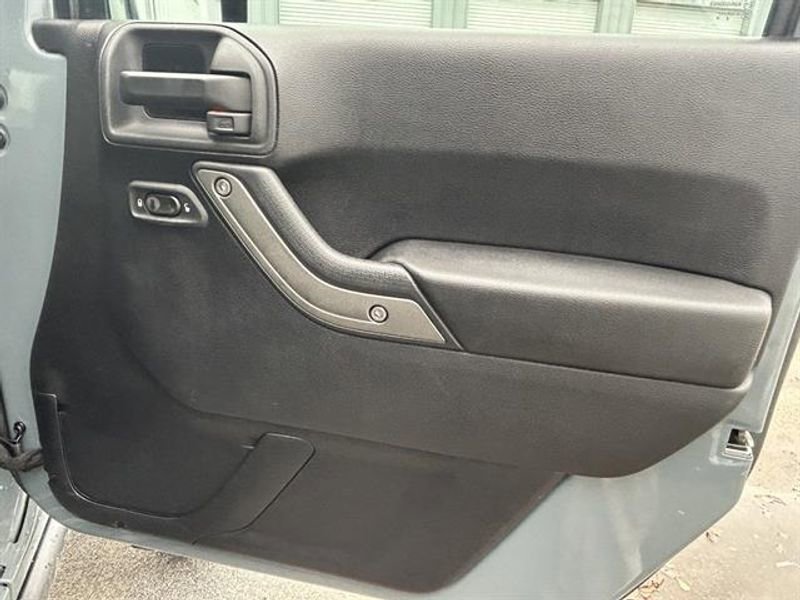 Used 2014 Jeep Wrangler Unlimited Sport w/ Quick Order Package 24S image 10