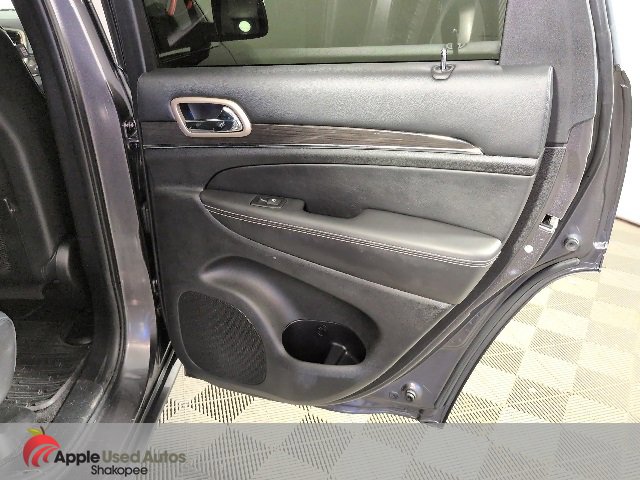 Used 2015 Jeep Grand Cherokee Overland image 39