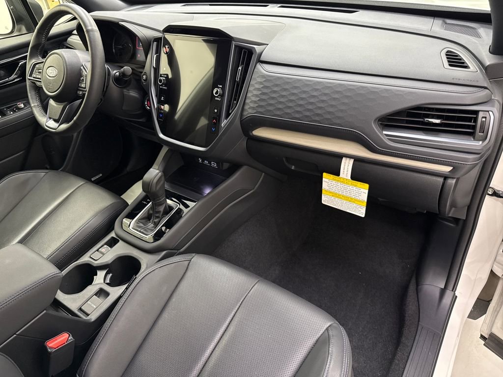 Certified 2025 Subaru Forester Limited image 24