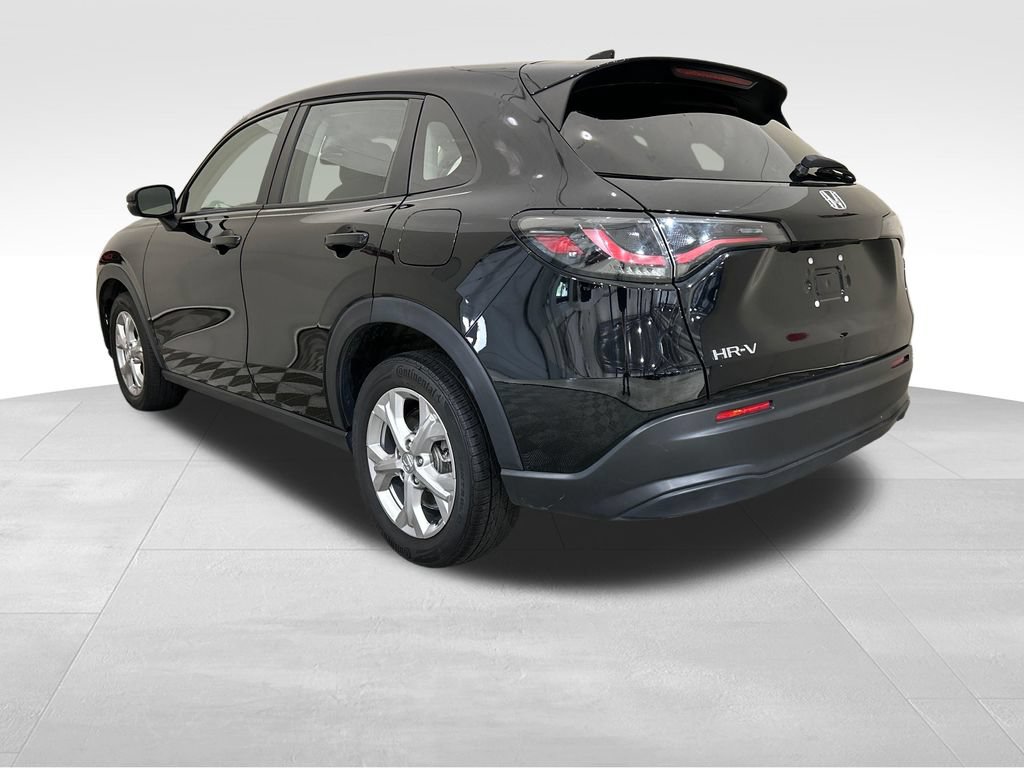 Used 2025 Honda HR-V LX image 3