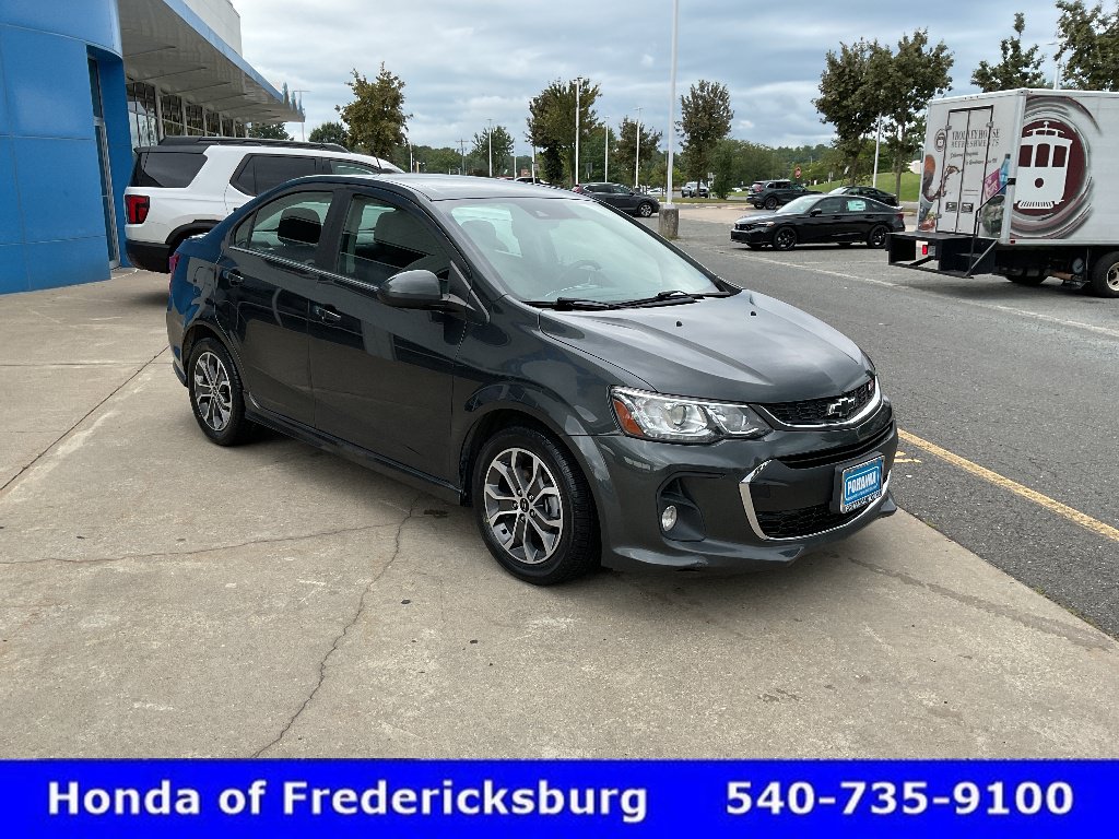Used 2020 Chevrolet Sonic LT w/ Convenience Package FWD image 8