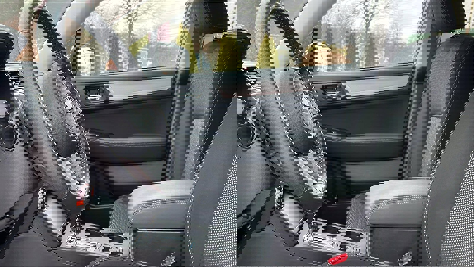 Used 2019 Subaru Outback 2.5i Premium image 12