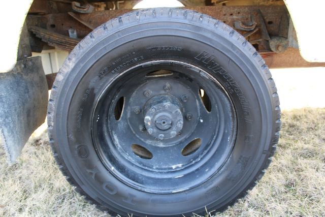 Used 2000 Ford F450 4x4 Regular Cab Super Duty image 24