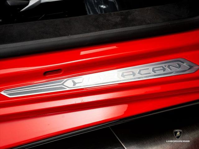 Used 2024 Lamborghini Huracan Tecnica RWD image 37