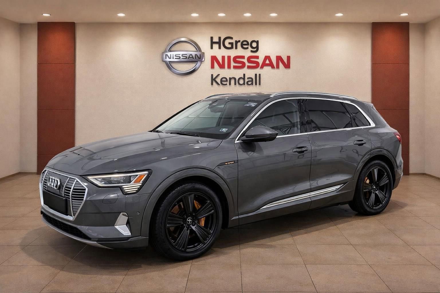 Used 2019 Audi e-tron Prestige AWD/4WD image 3
