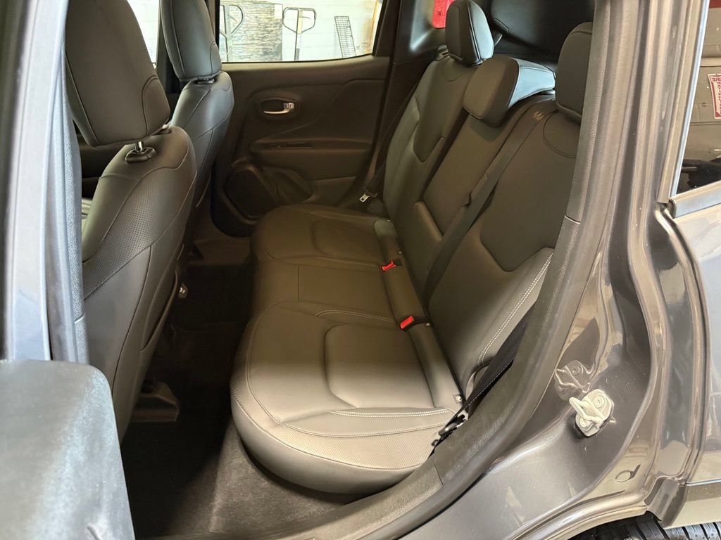 Certified 2022 Jeep Renegade Limited AWD/4WD image 23