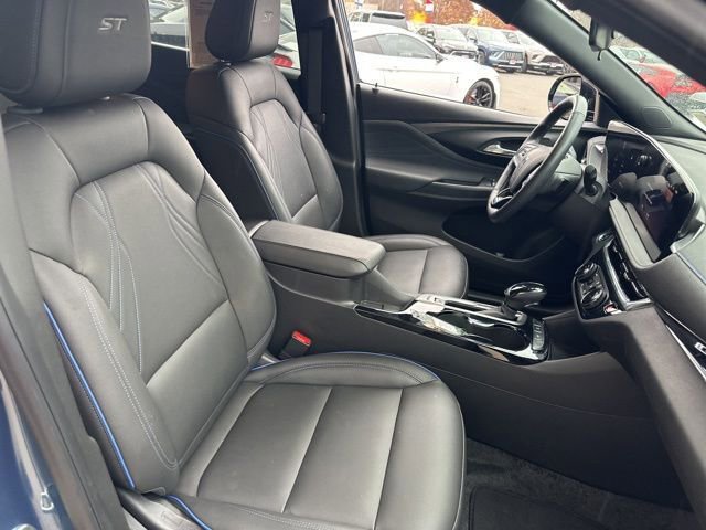 Used 2024 Buick Envista Sport Touring w/ Convenience I Package image 33