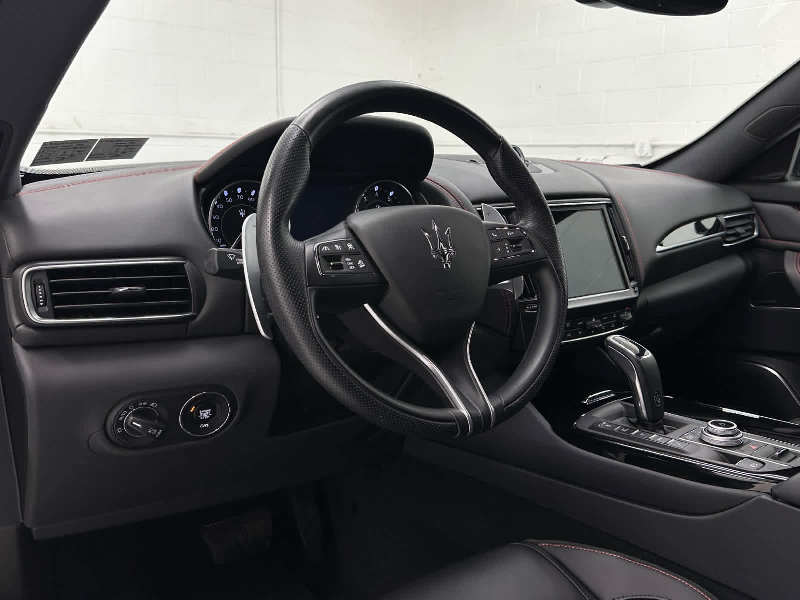 Used 2024 Maserati Levante Modena Ultima AWD/4WD image 10