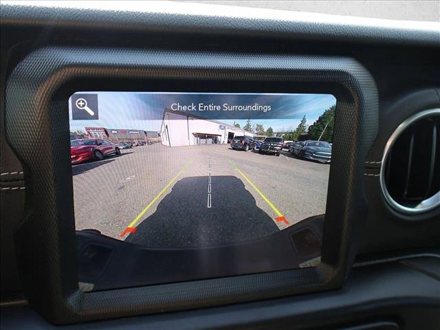 Used 2022 Jeep Gladiator Overland w/ Popular Equipment Package image 19