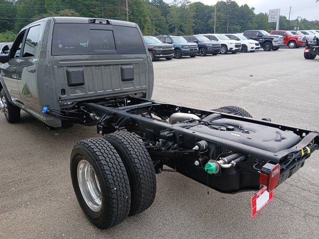 New 2027 RAM 3500 Big Horn w/ Laramie Trim Package AWD/4WD image 5