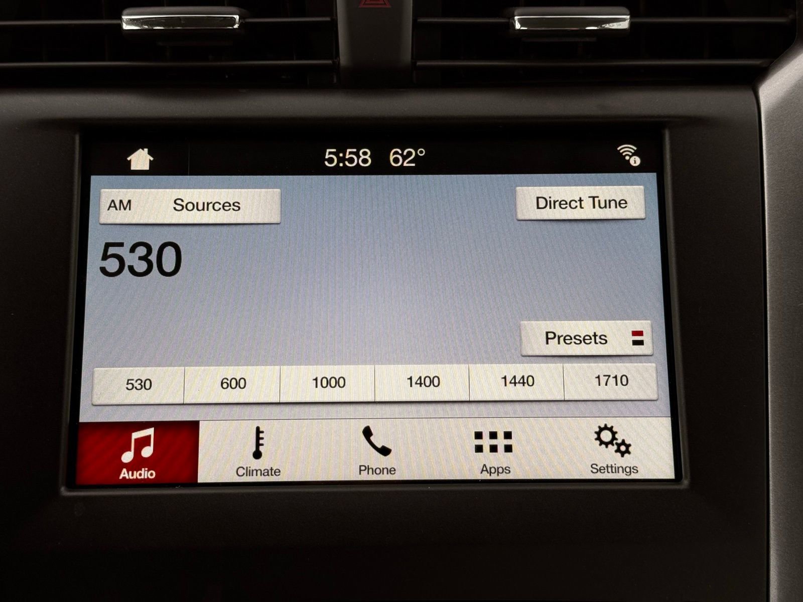 Used 2018 Ford Fusion Energi SE image 36