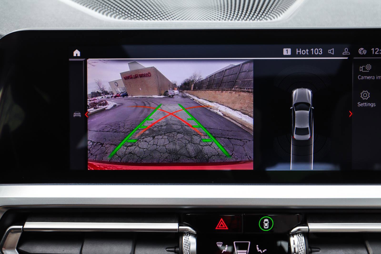 Used 2019 BMW 330i xDrive Sedan w/ Premium Package image 9