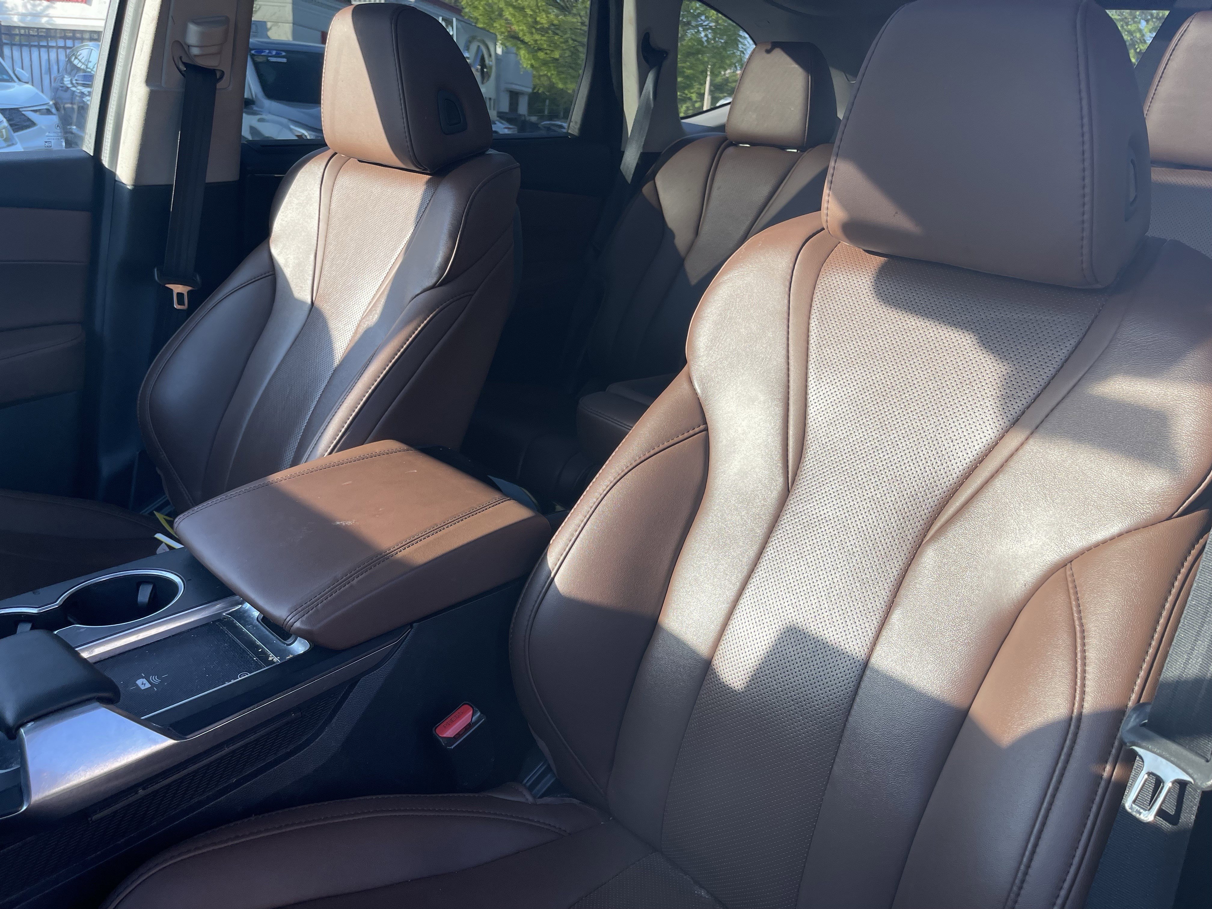 Used 2023 Acura MDX SH-AWD w/ Technology Package image 8